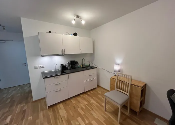 New Business Nr.20 * Dresden